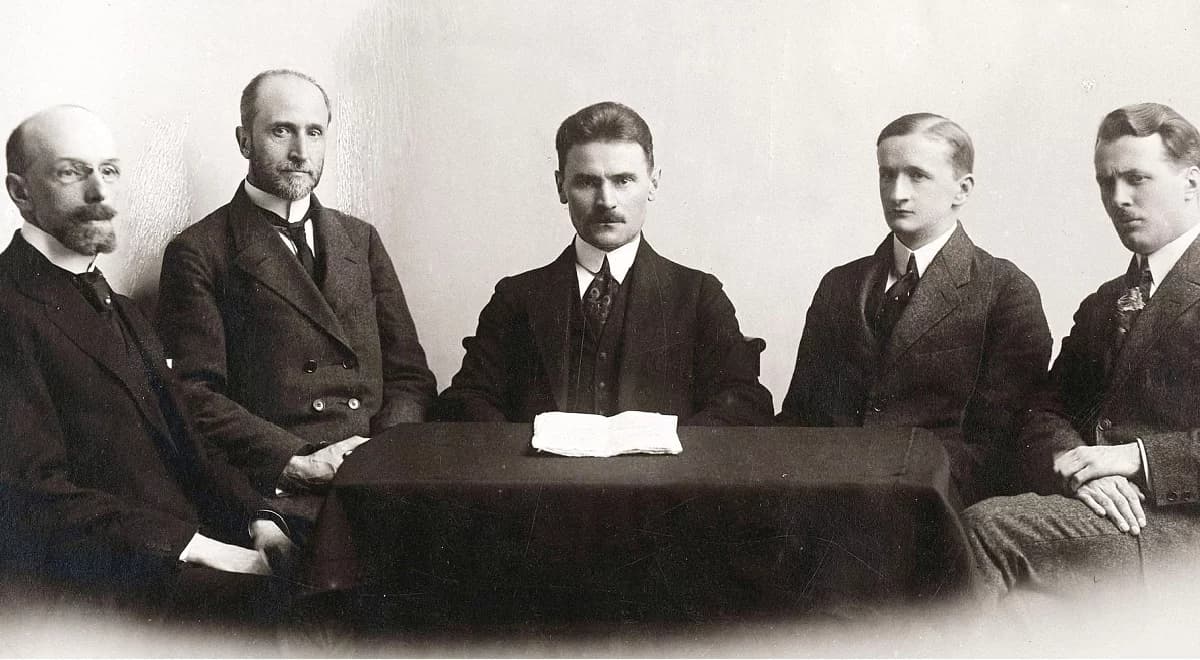 Traktat ryski zakończył wojnę z bolszewikami 