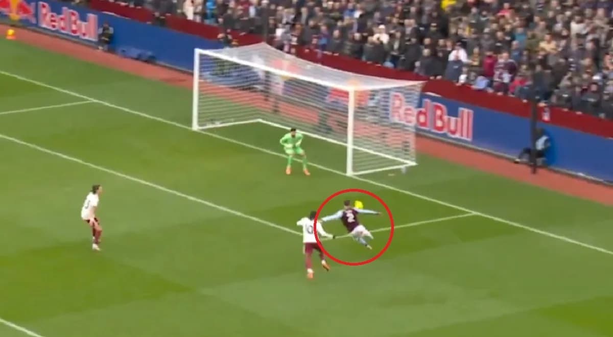 Matty Cash strzelił gola Arsenalowi! Aston Villa ratuje wygraną w końcówce