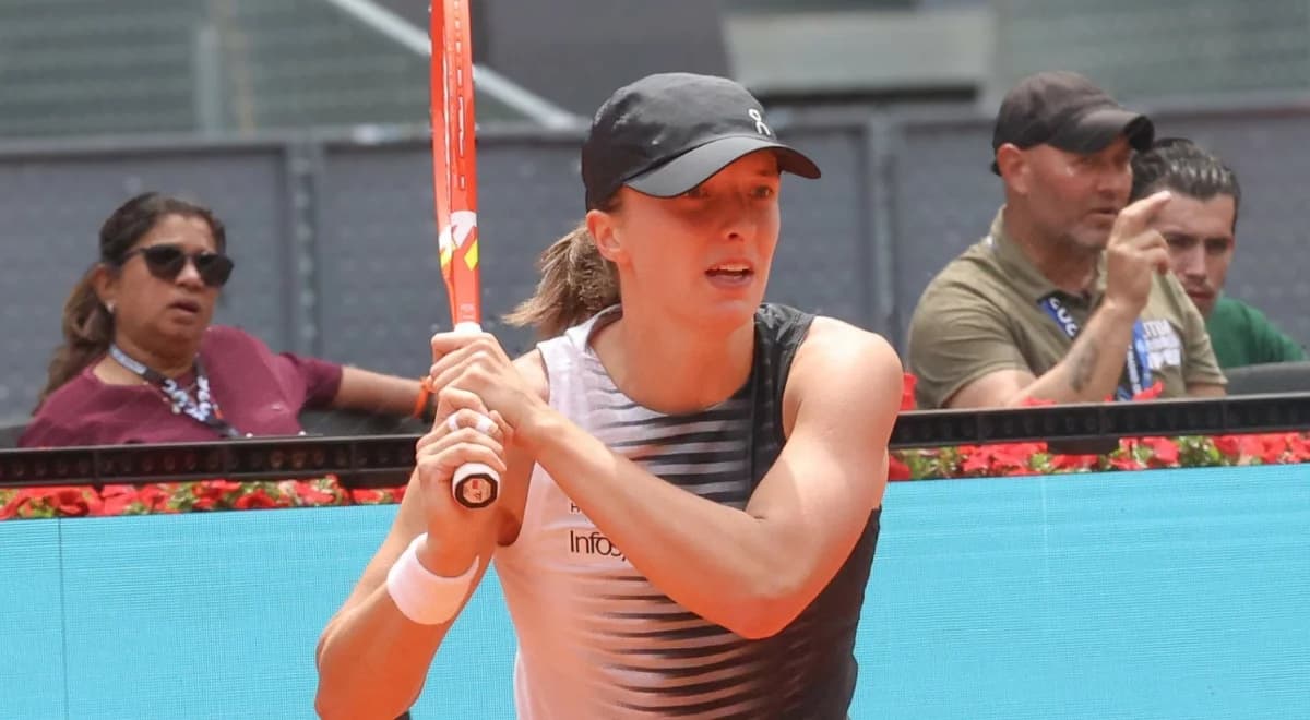 Świątek - Li. Transmisja TV i online. Gdzie obejrzeć mecz w Madrycie?