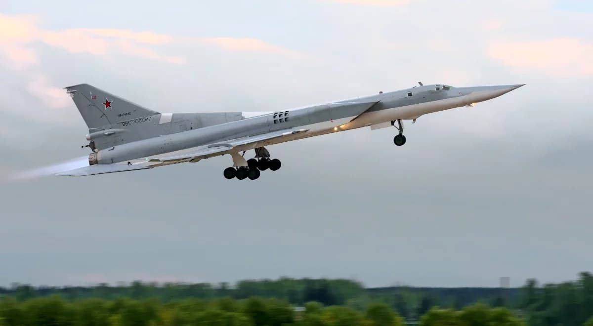 Ukraińskie drony zniszczyły rosyjski bombowiec strategiczny w bazie za kołem podbiegunowym