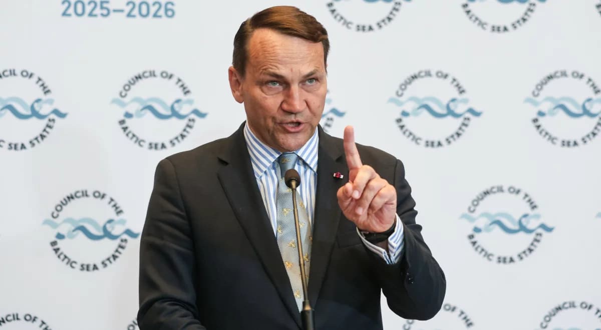 Jednostka "Bohaterów UPA". Sikorski do Zełenskiego: jestem rozczarowany