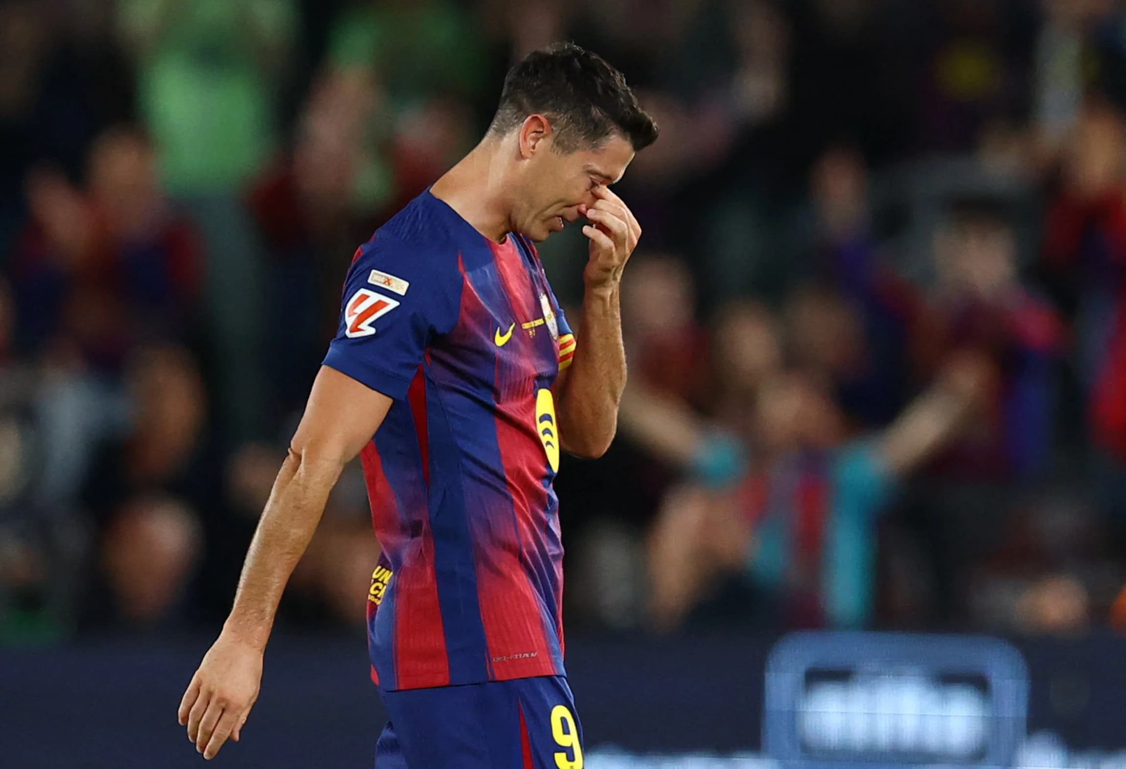 Takie podejście mają Niemcy do Lewandowskiego. Wspominają kogoś innego