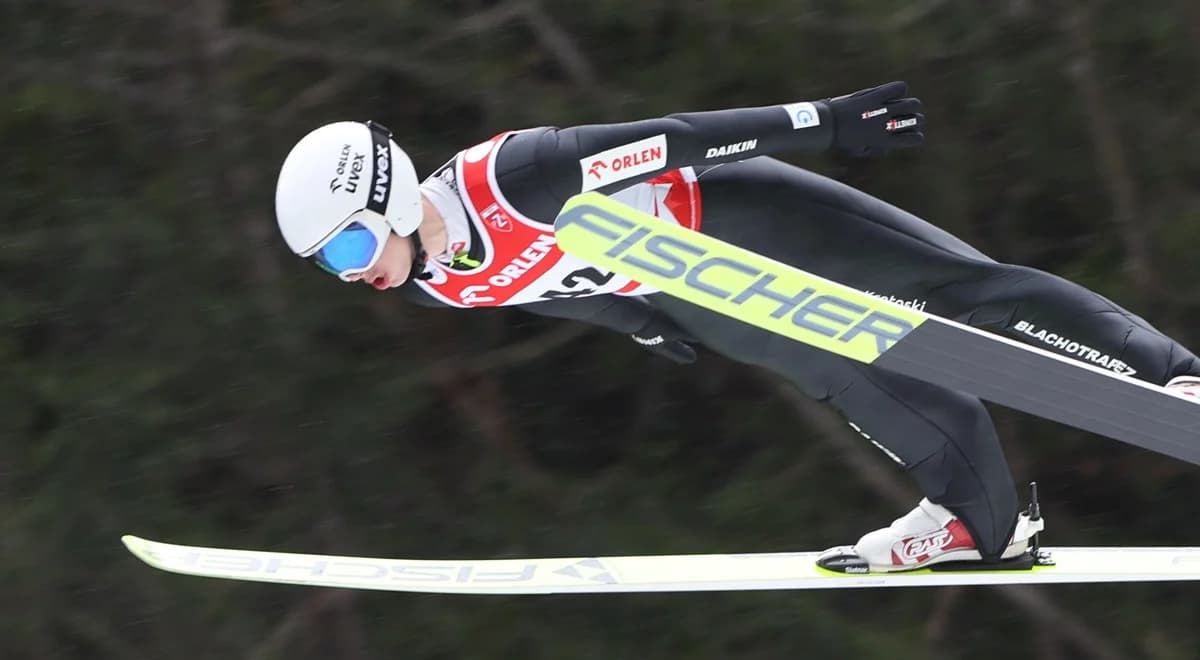 Życiowy sukces 18-letniego Polaka. Ważna wiadomość dla polskich skoków