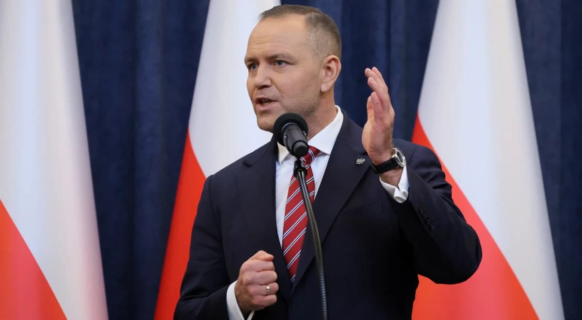 SAFE i weto. Czym kierował się prezydent? "Niechęć do UE i zobowiązania wobec USA"