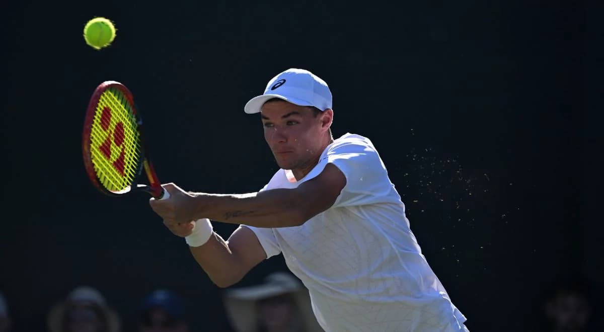 Majchrzak zaskakuje tenisowy świat. Co za mecz na Wimbledonie!