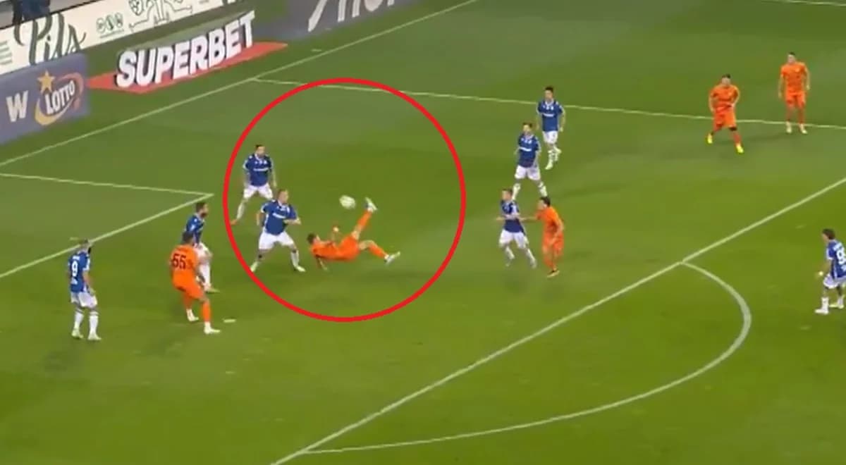 Jak on to zrobił? Gol stadiony świata Aleksa Ławniczaka w meczu Lech - Zagłębie