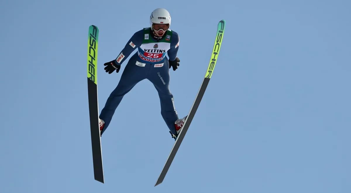 Polacy zaczęli Turniej Czterech Skoczni. Trzech Biało-Czerwonych zapunktowało