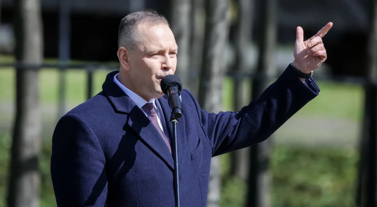 Nawrocki atakuje rząd. "Prowadzą politykę ustępstw wobec Rosji"