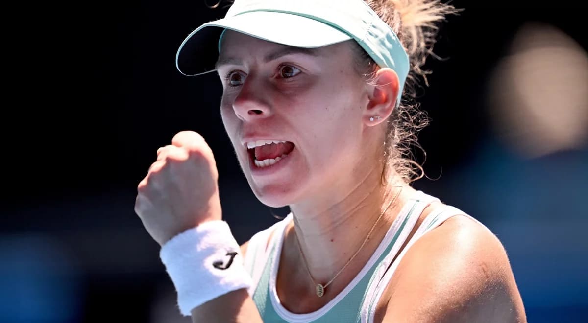 Italian Open: Poland’s Linette reaches 3rd round