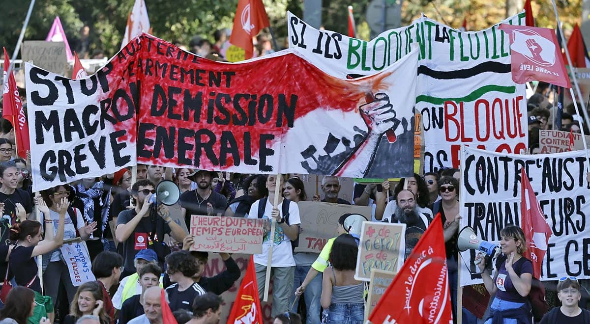 Masowe strajki i protesty w całej Francji. Związki zawodowe o budżecie kraju: "muzeum horroru"