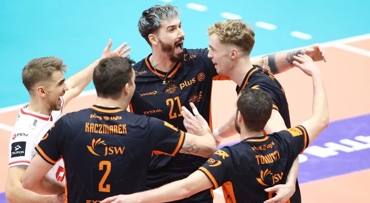 PlusLiga. Trzy sety walki w Zawierciu. Jastrzębski Węgiel pokonał Wartę