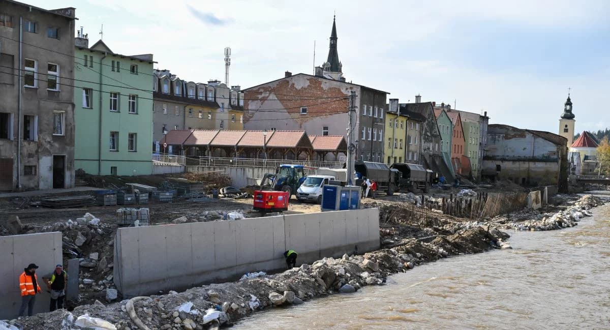 "Lądek Dobrej Nadziei" - akcja charytatywna. Pomóżmy mieszkańcom Lądka-Zdroju odbudować swoje miasto po powodzi