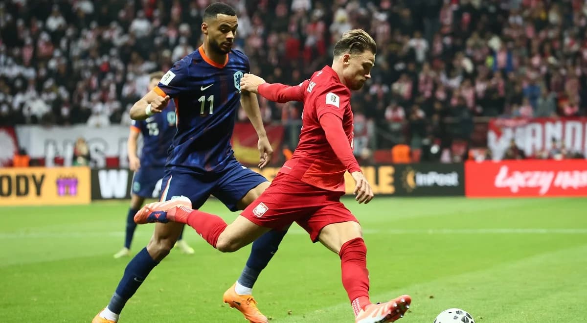 Holendrzy zmartwieni po meczu Polska - Holandia. "Korki muszą pozostać w szampanach"