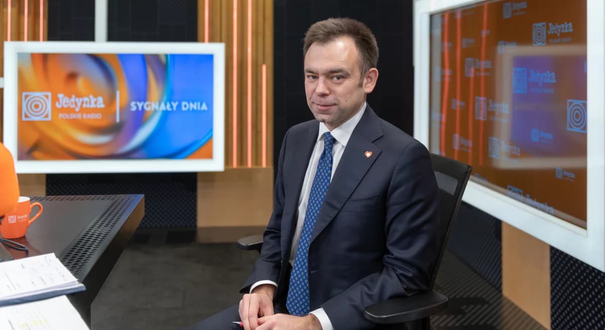 Budżet czeka na podpis Nawrockiego. Domański: działania prezydenta wymykają się logice