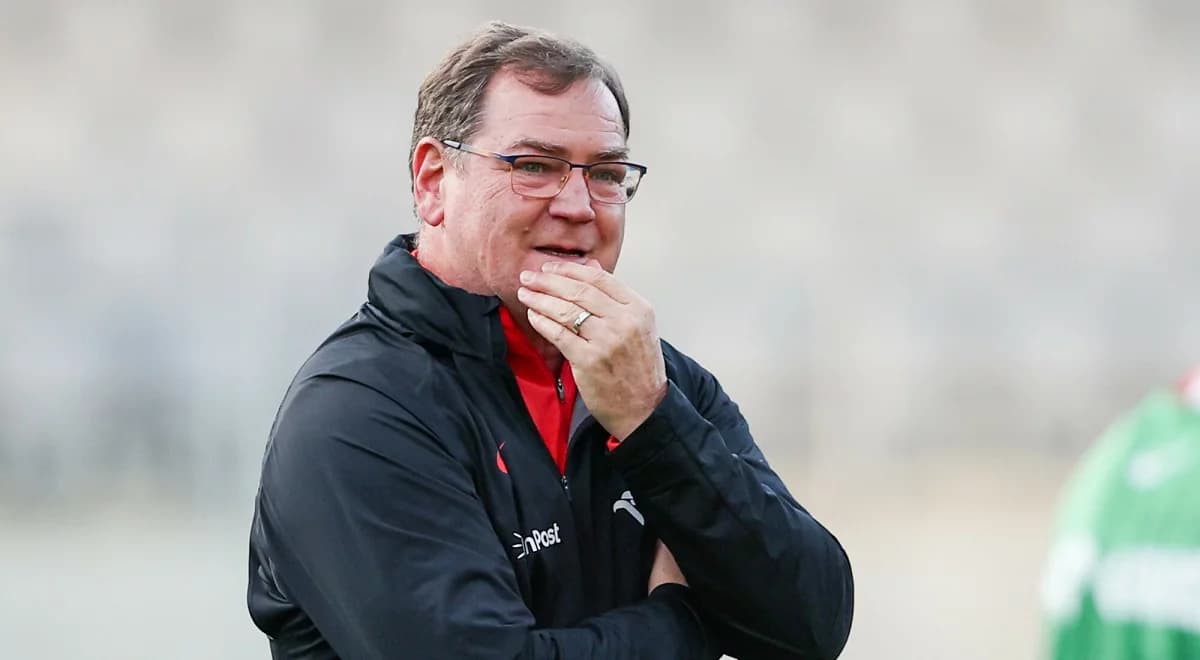 Alarm w sztabie kadry. Media: Jan Urban wyśle awaryjne powołania