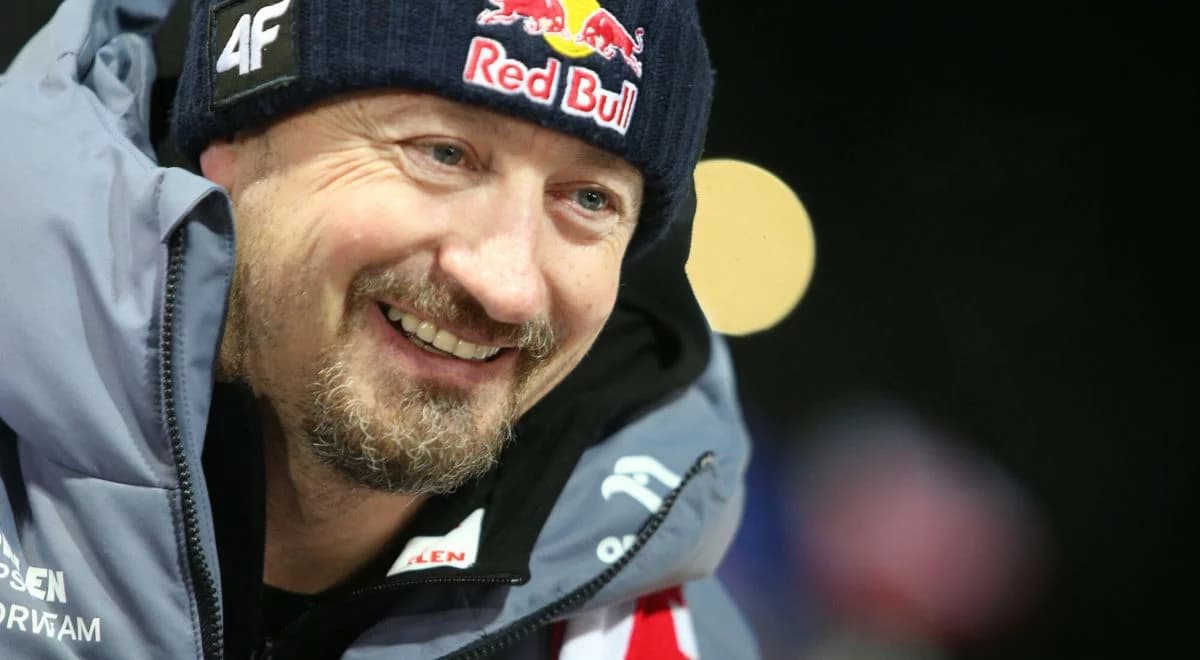 Małysz wypalił po medalu dla Tomasiaka. "Dzisiaj to się chyba upijemy"