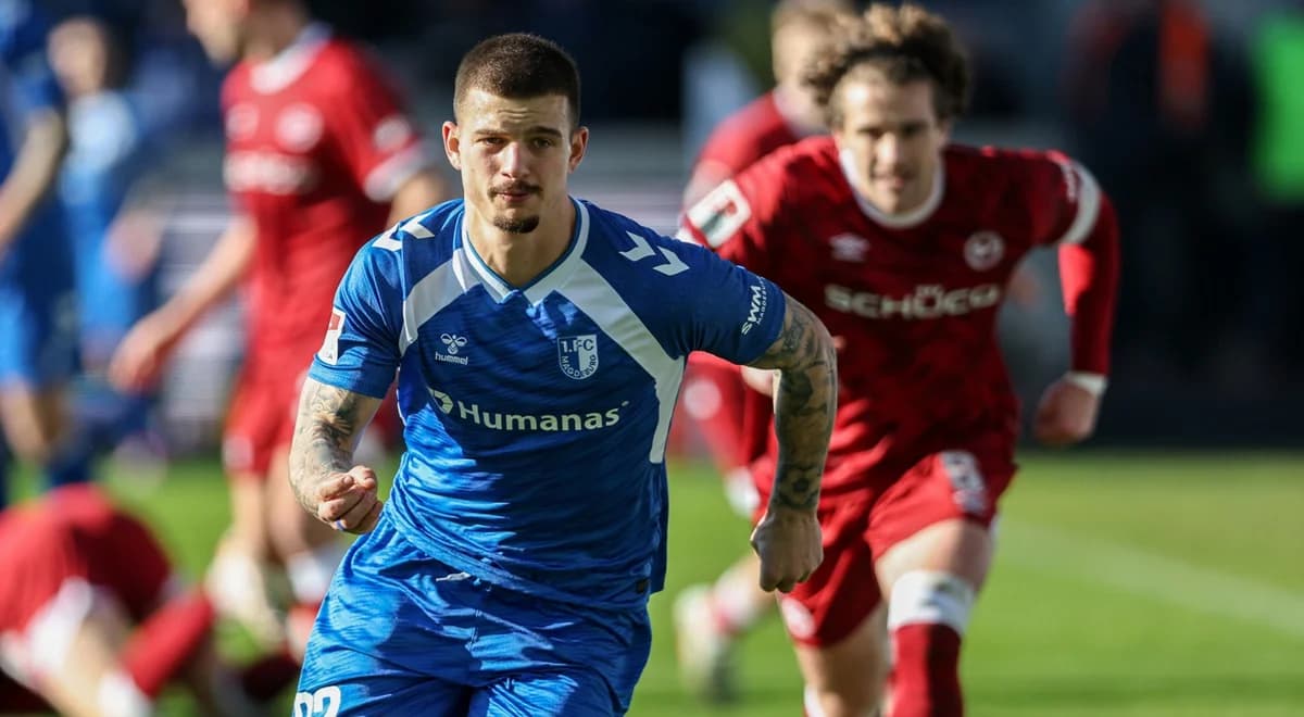 Poszukiwania następcy Lewandowskiego trwają. Jest zaskakujący kandydat