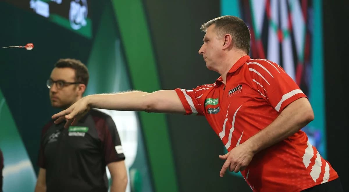 Krzysztof Ratajski nie zwalnia! Pewny triumf na mistrzostwach świata