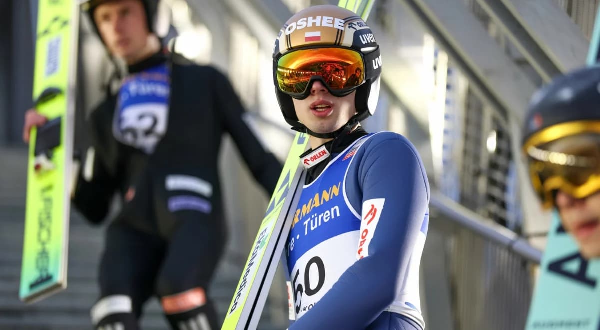 Dla Kacpra Tomasiaka to będzie absolutny debiut. Małysz tłumaczy, co będzie kluczowe