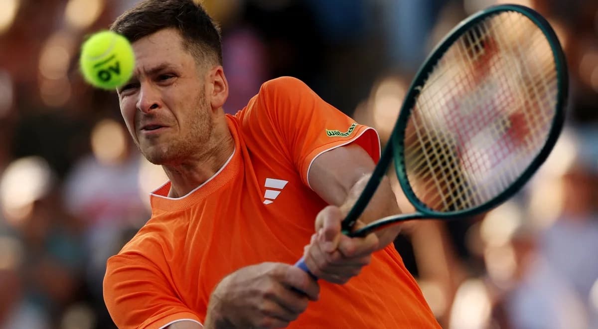 Hurkacz wygrywał już 7:6, 5:4. Potem stało się niewytłumaczalne