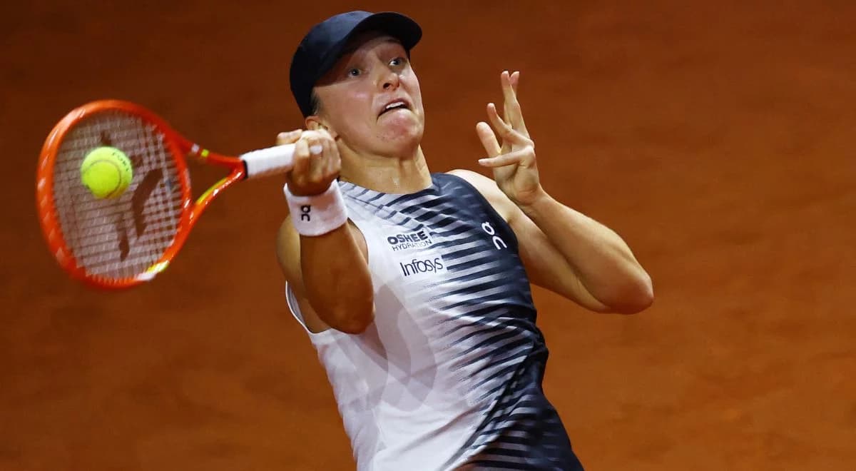 Świątek - Snigur: Transmisja TV i online. Gdzie i kiedy oglądać mecz?