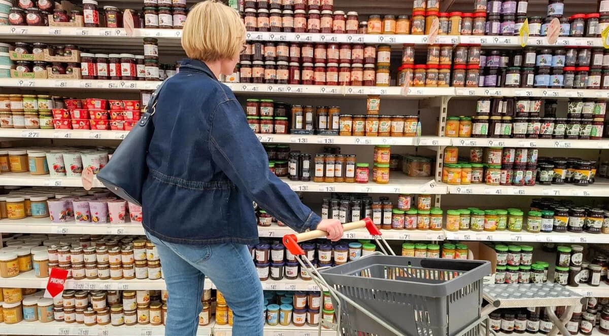 Czy dzisiaj jest niedziela handlowa? Sklepy otwarte 29 marca