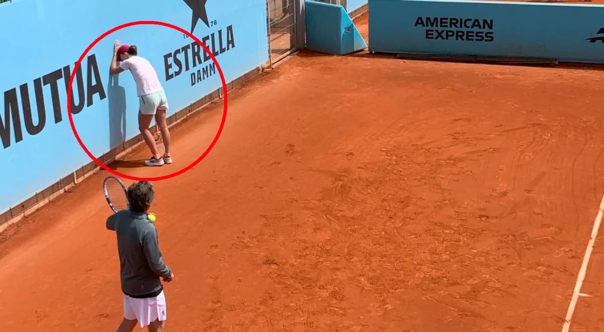 Iga Świątek już wcześniej czuła się źle. Do sieci wyciekło nagranie