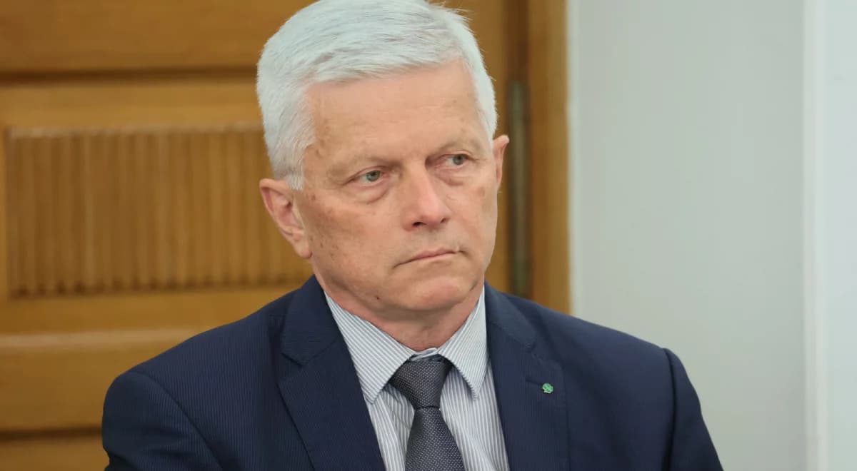Zbigniew Ziobro uniknie kary. Grzyb: znajdzie jakiś sposób