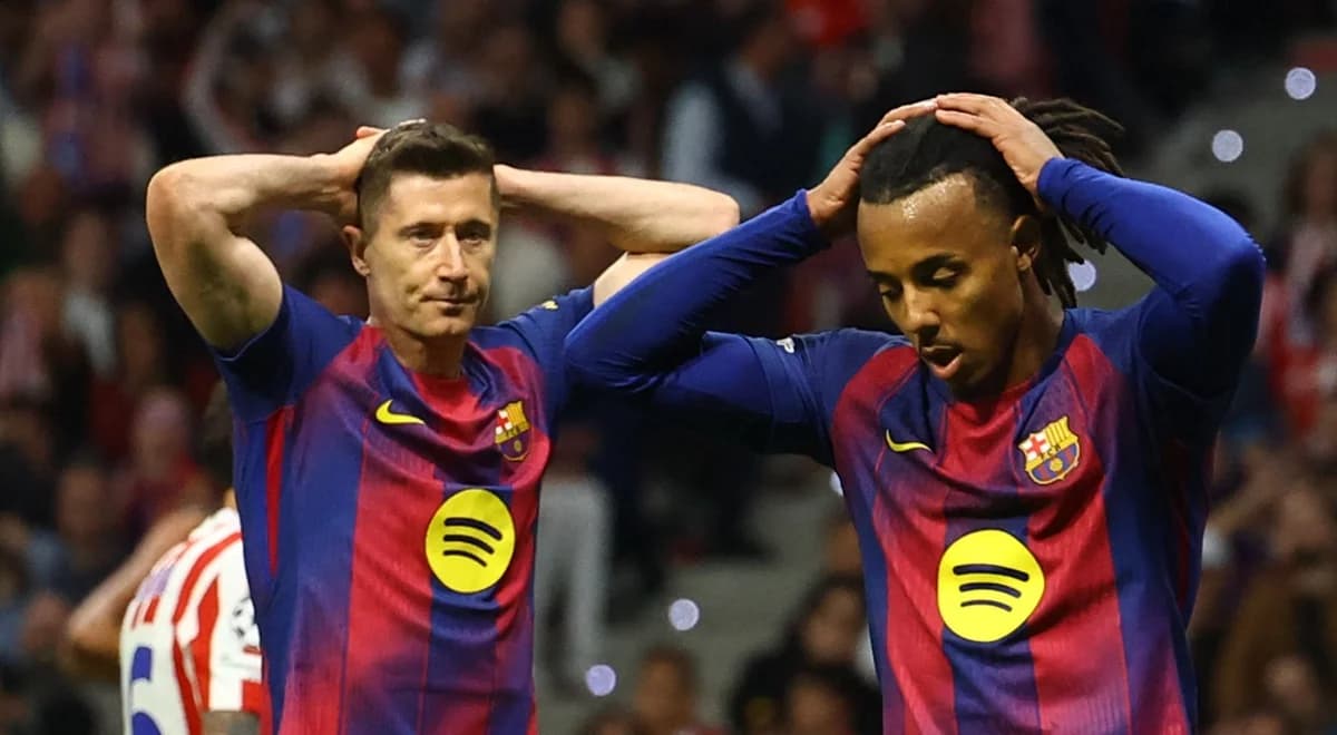 Lewandowski rozważa tylko dwie opcje. Hiszpan zdradził, kiedy Polak podejmie decyzję