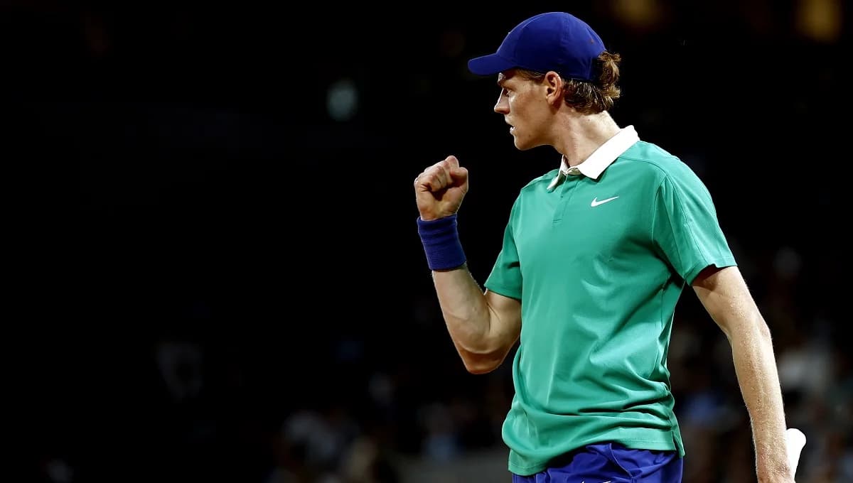 Jannik Sinner w ćwierćfinale Roland Garros. Gładki awans lidera rankingu ATP