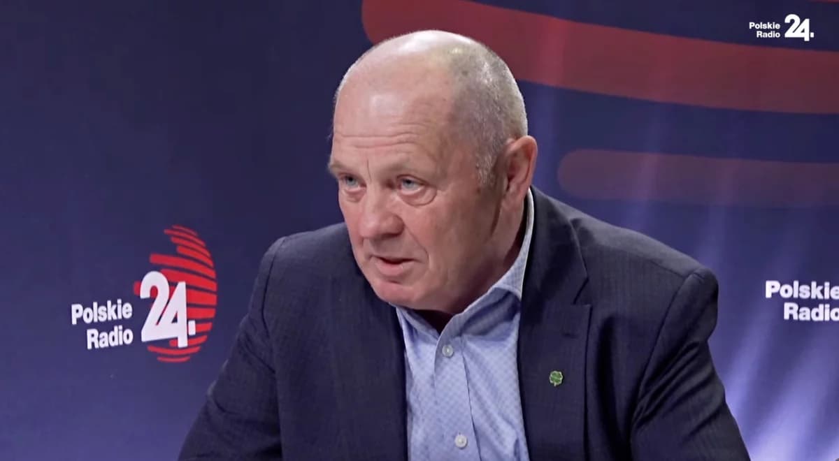 Dziwna decyzja prezydenta. "Trzech podłych ludzi bawiących się w politykę"