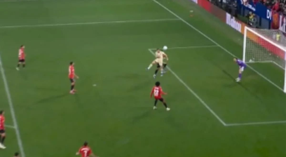 Gol Lewandowskiego dla Barcelony! Przebudzenie Polaka