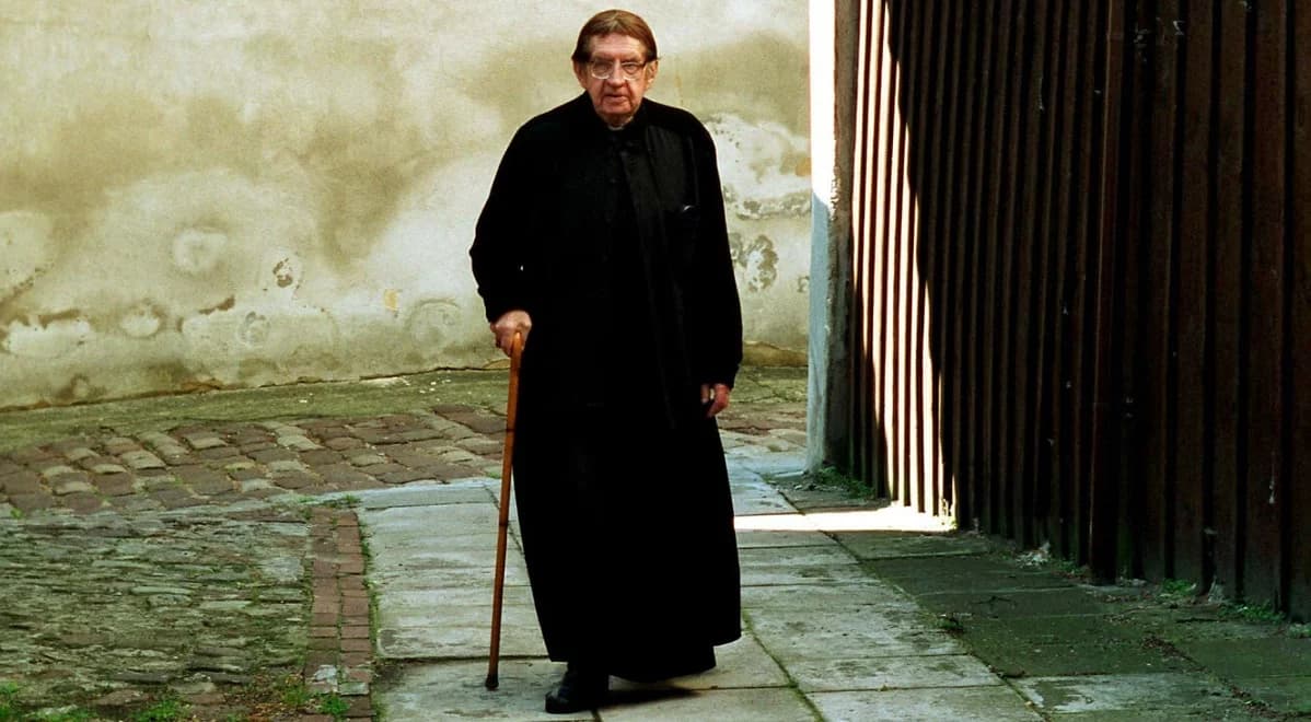 Jan Twardowski: samotny jest nie ten, od którego ludzie odeszli, a ten, który odszedł od ludzi