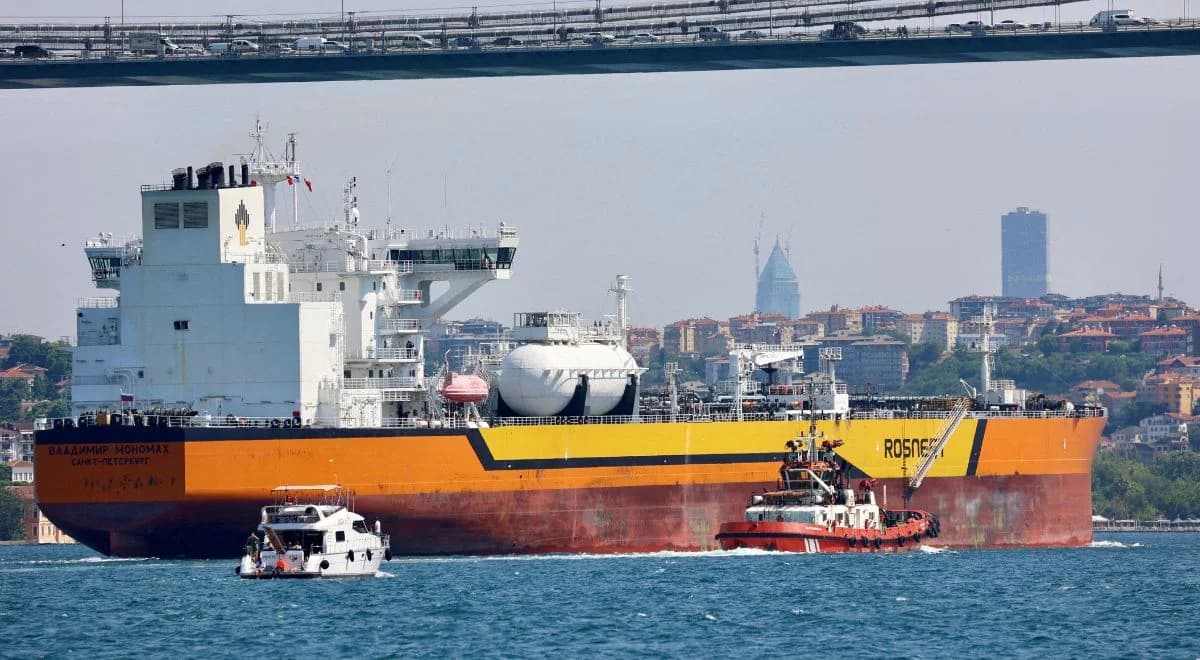 Eksport rosyjskiej ropy. Biały Dom zdecydował ws. sankcji