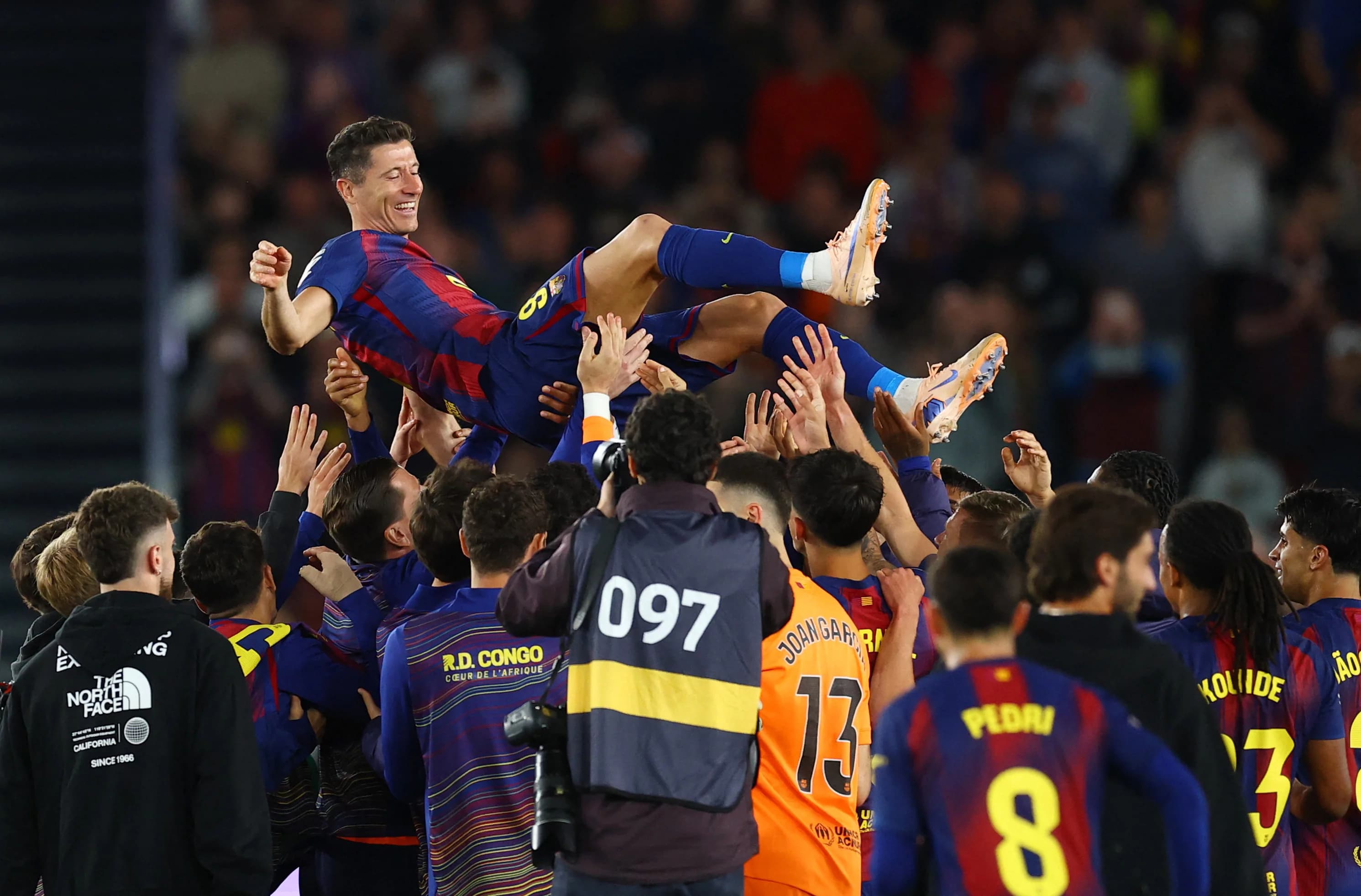 Transmisja TV meczu Valencia - Barcelona. Gdzie obejrzeć na żywo?