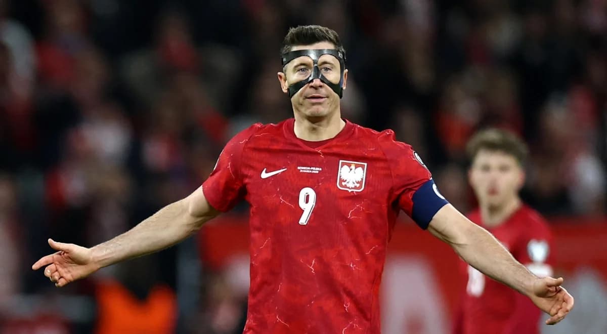 Hiszpanie przyłapali Lewandowskiego. Nie czekał nawet dnia. Mówią o "decyzji"