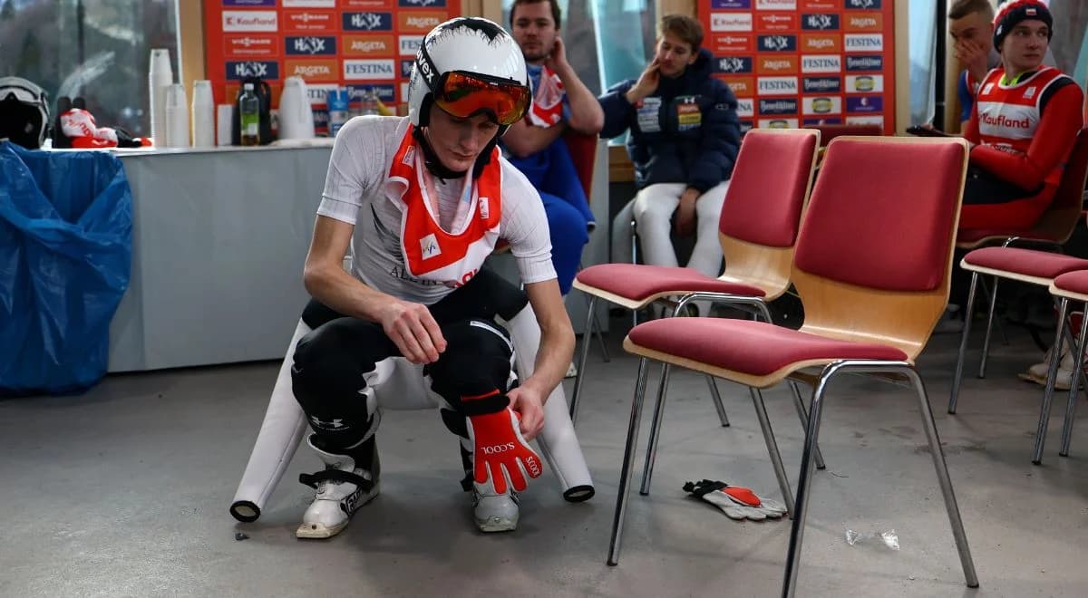 Domen Prevc wykluczony z rywalizacji w Oberstdorfie. Narty poleciały