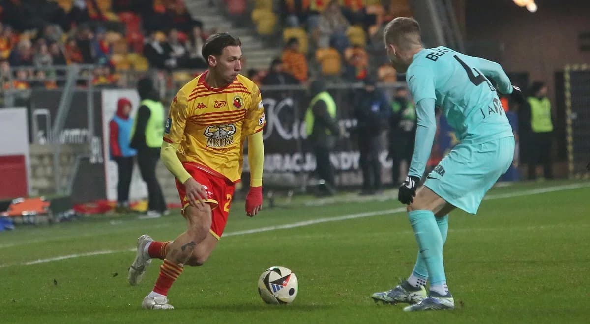 Ekstraklasa. Remis mistrza z wicemistrzem. Jagiellonia wypuściła zwycięstwo z rąk