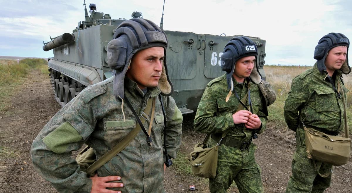 Dezercje trapią armię Rosji. Przybywa ucieczek z frontu, nierzadko z bronią
