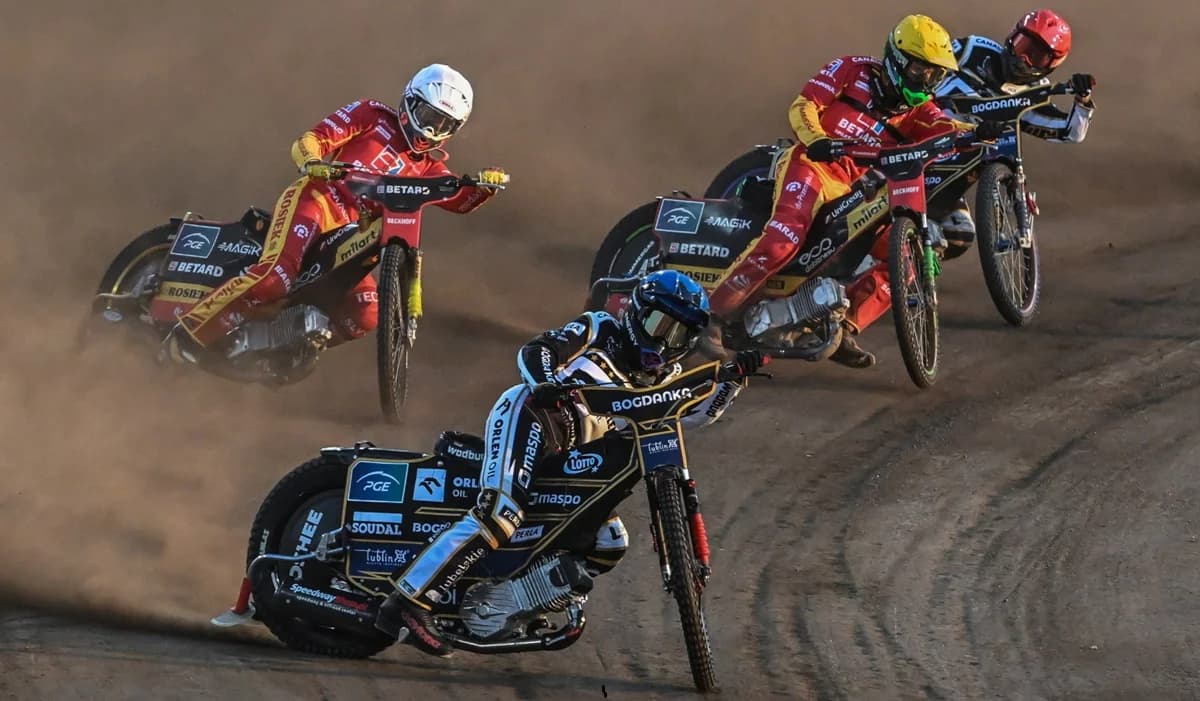 Polish police probe speedway crash that left teenage rider seriously injured