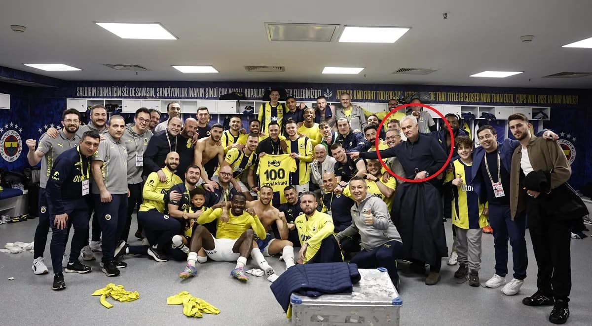 Sebastian Szymański doceniony przez Fenerbahce. Mina Mourinho mówi wszystko
