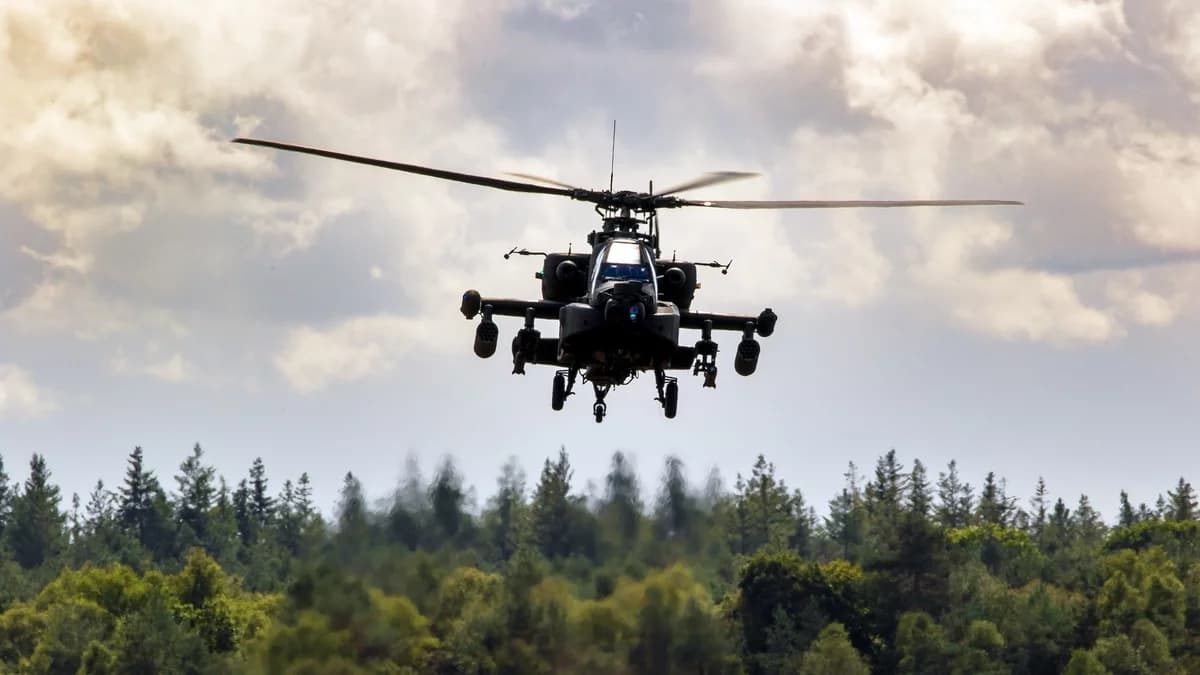 Nowy model szkolenia pilotów Apache. "Zbudujemy trzon kadry, tych, którzy są mistrzami"