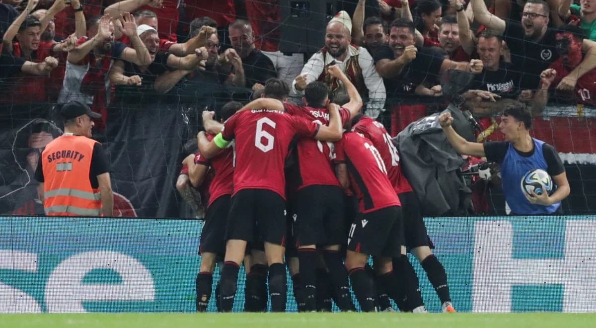 "Tworzyli coś na kształt falangi". To zobaczyliśmy przed meczem z Albanią