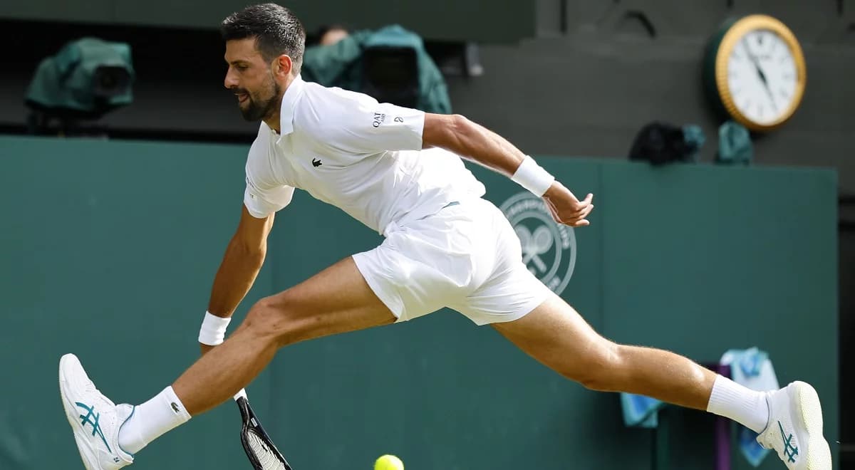 Novak Djoković jak wino. 14. półfinał Serba na Wimbledonie!