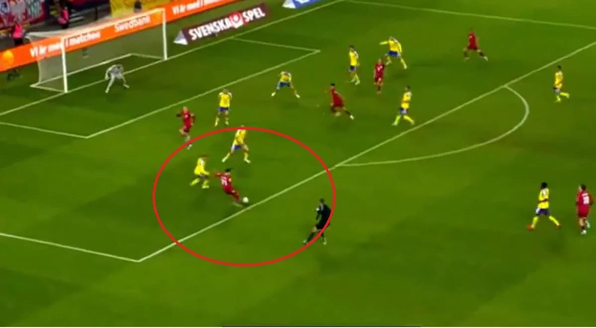 Gole w meczu Szwecja - Polska. Tak padały bramki [WIDEO]