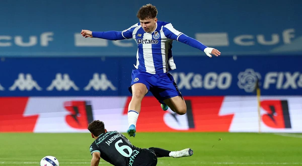 Portugalczycy czekają na 18. urodziny Pietuszewskiego. Szykują się ważne negocjacje