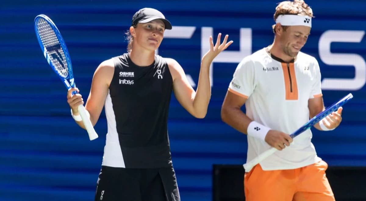 Błyskawiczny awans do półfinału US Open. Świątek szaleje
