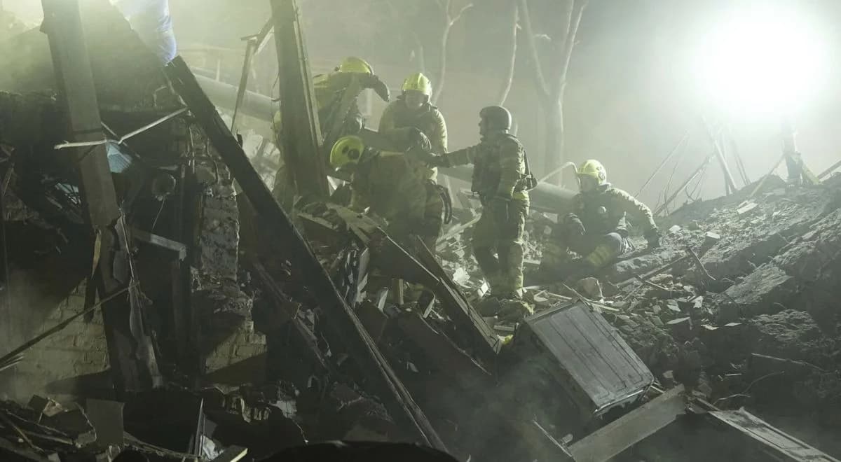 Brutalny atak Rosji na Kijów. Rośnie liczba ofiar