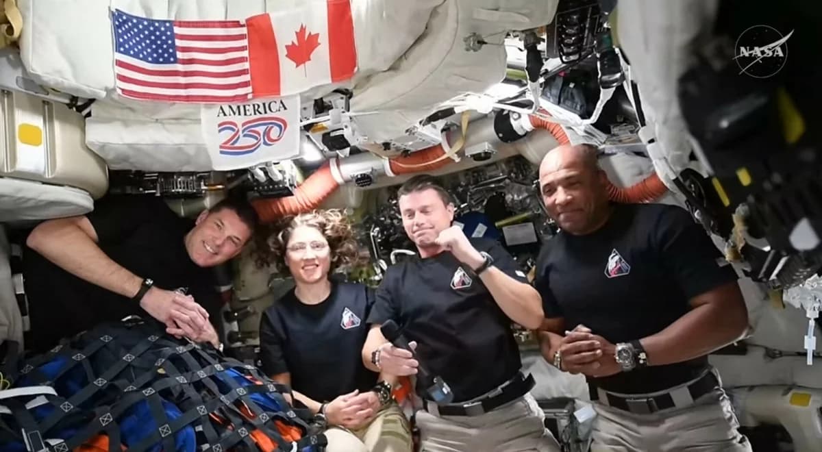  "Kto pierwszy, ten powiesi flagę". Walka o Księżyc w cieniu misji Artemis II