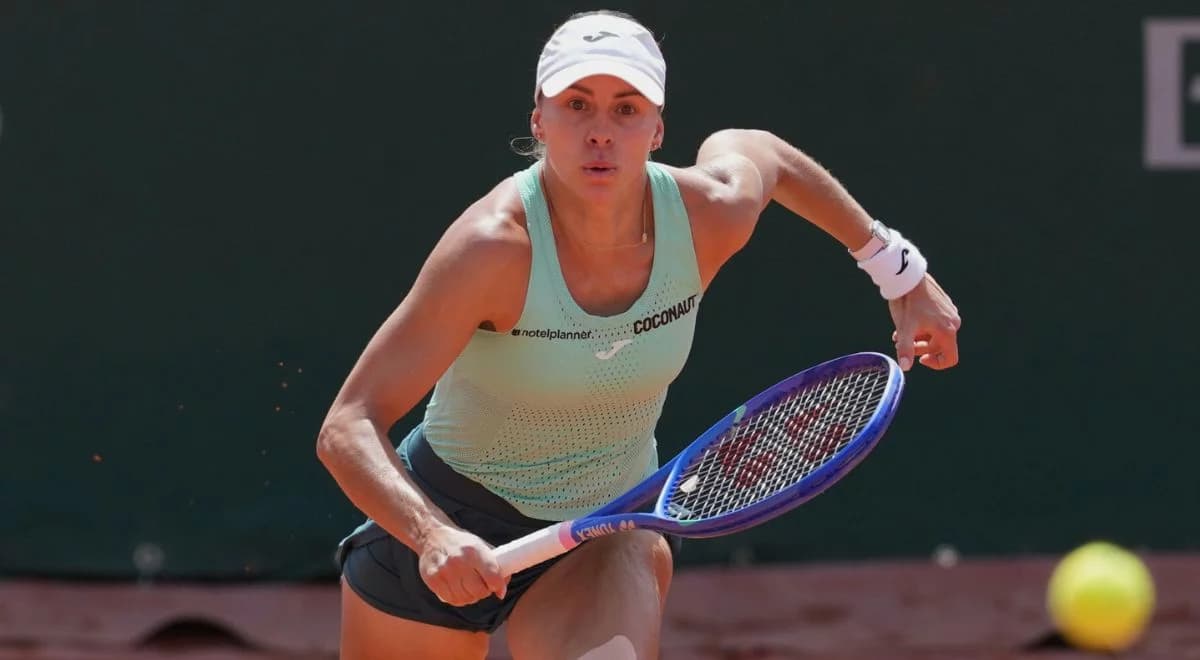 Linette pokonała Ostapenko w Paryżu. Teraz starcie z Igą Świątek